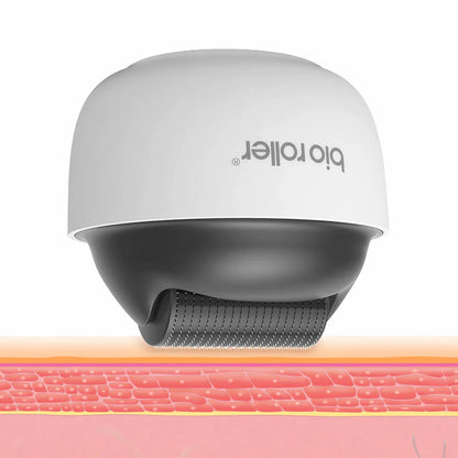 Bio Roller G4 microneedling-roller montrant comment les micro-aiguilles pénètrent la surface de la peau pour stimuler le collagène et améliorer la texture de la peau.