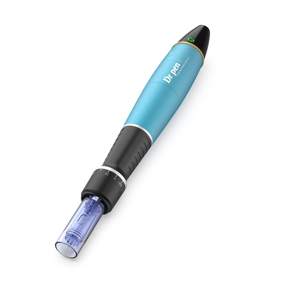 Dr. Pen A1 stylo microneedling bleu avec cartouche d'aiguille, dispositif de micro-aiguilletage ergonomique pour traitement professionnel de la peau.