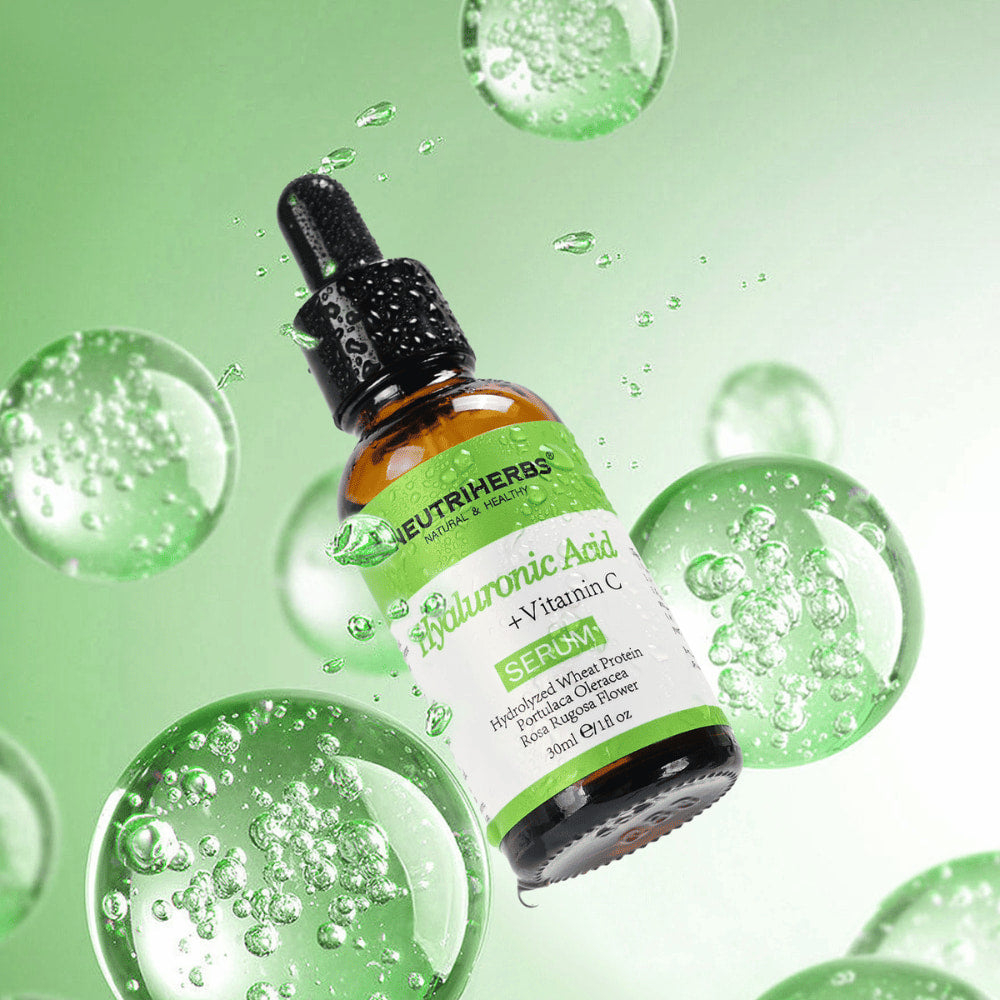 Neutriherbs Hyaluronic Acid + Vitamin C Serum 30 ml avec acide hyaluronique et vitamine C. Sérum visage hydratant qui procure une hydratation intense, améliore l’éclat de la peau et aide à réduire les ridules pour une peau douce et fraîche.