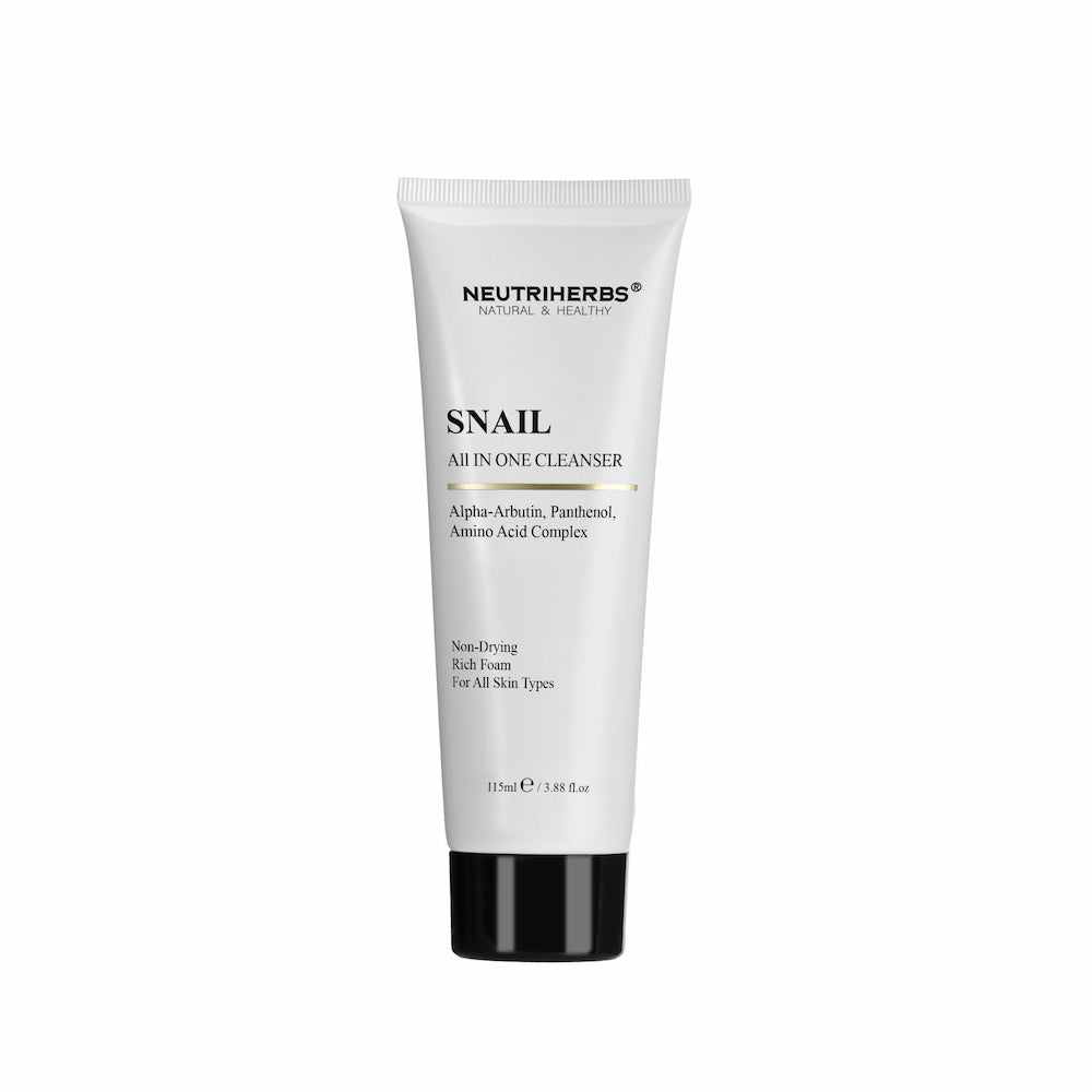 Neutriherbs Snail All In One Cleanser 115 ml – nettoyant visage doux à l’extrait d’escargot, à l’alpha-arbutine et au panthénol pour tous les types de peau.