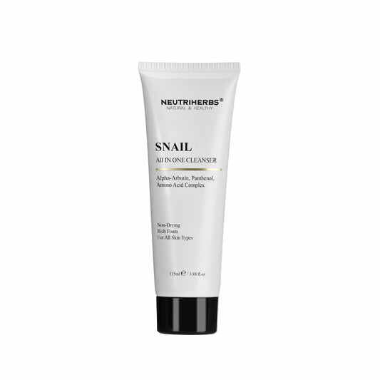 Neutriherbs Snail All In One Cleanser 115 ml – nettoyant visage doux à l’extrait d’escargot, à l’alpha-arbutine et au panthénol pour tous les types de peau.